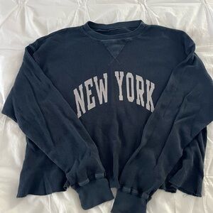 Brandy Melville New York long sleeve